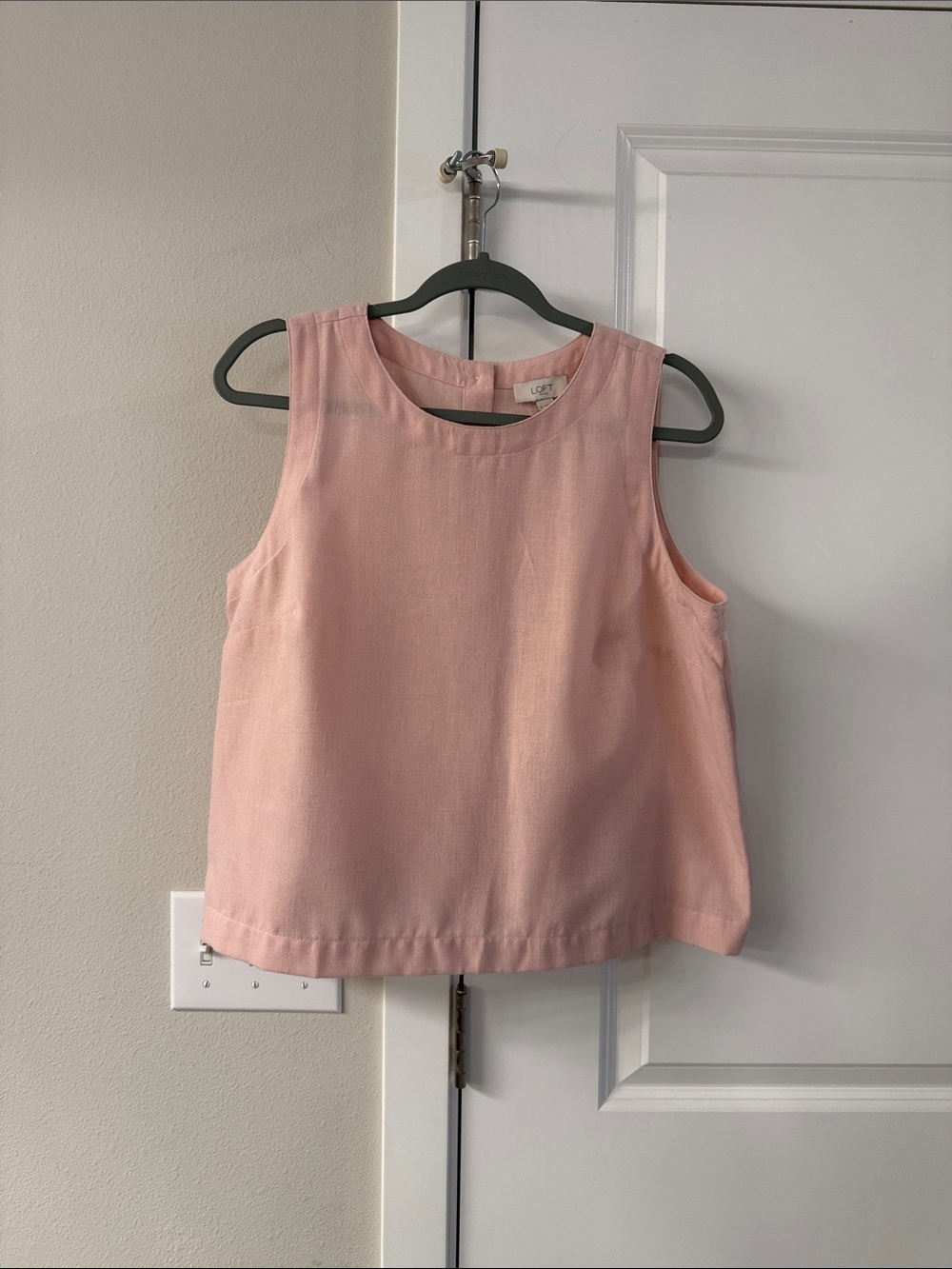 LOFT women Blush Pink Sleeveless Tank Top
